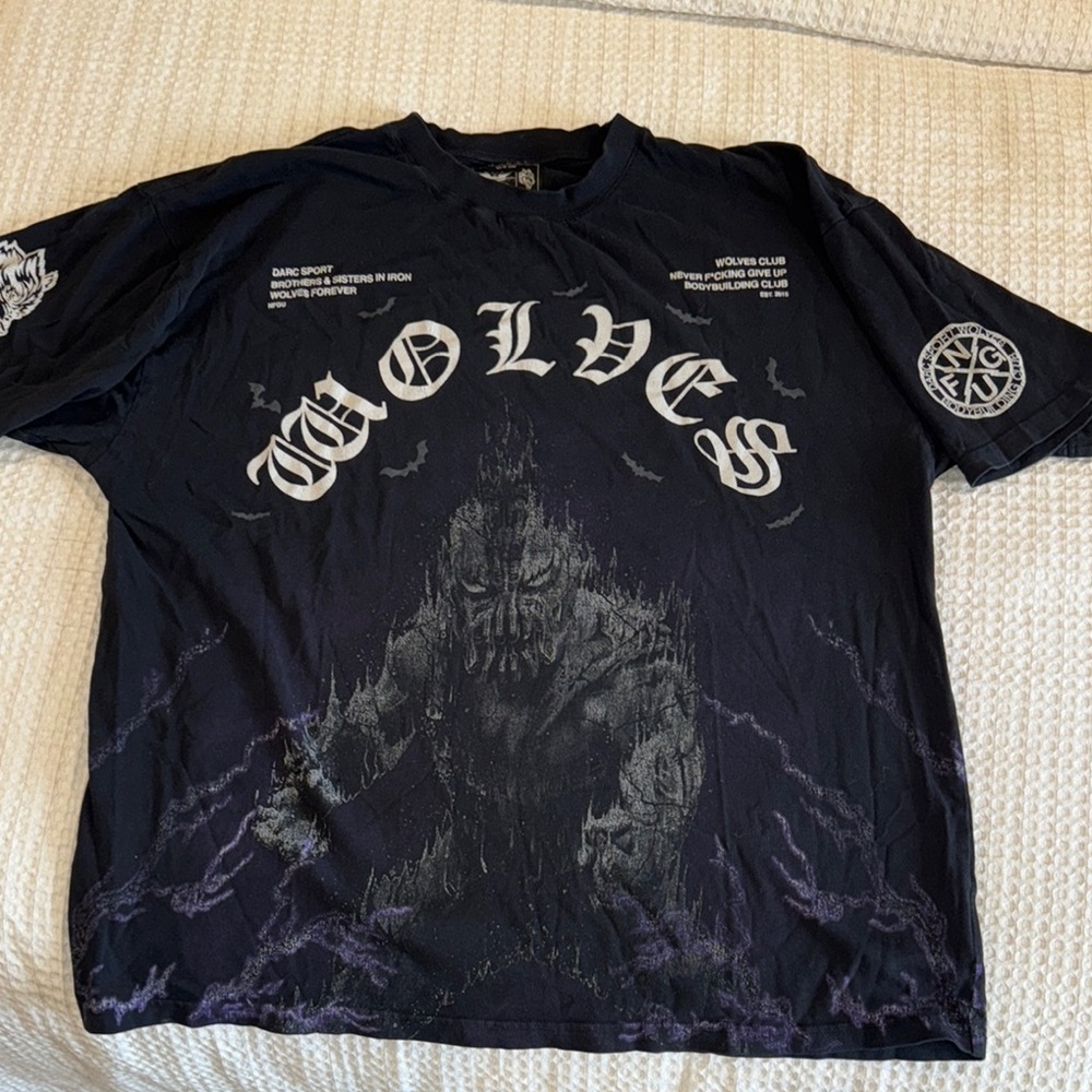 Darc Sport Wolves Graphic Tee - Black